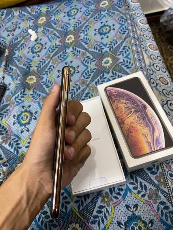 iphone xs max 256 gb pta approved 3