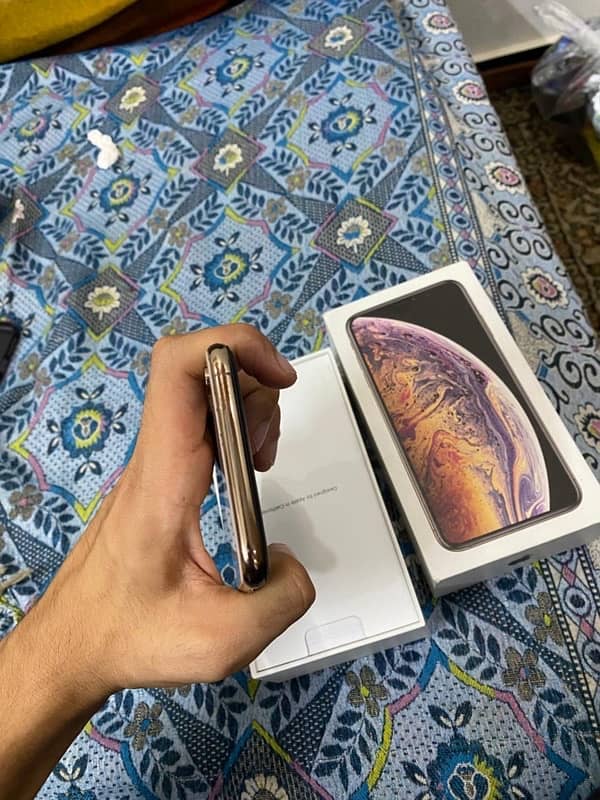 iphone xs max 256 gb pta approved 8