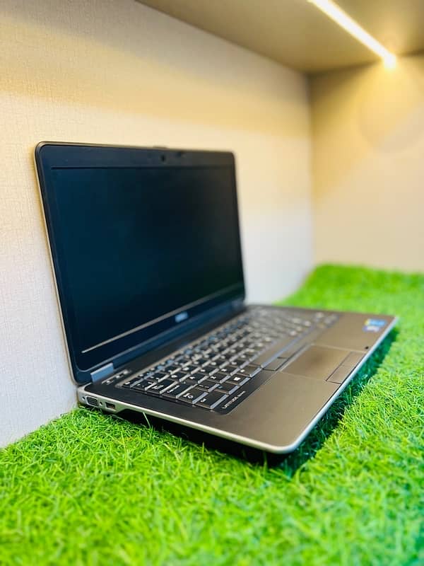 DELL LATITUDE E6440 2