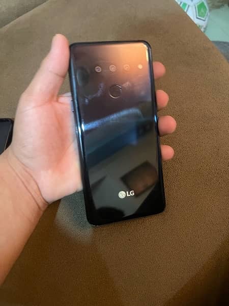 lg g8 thinq 3