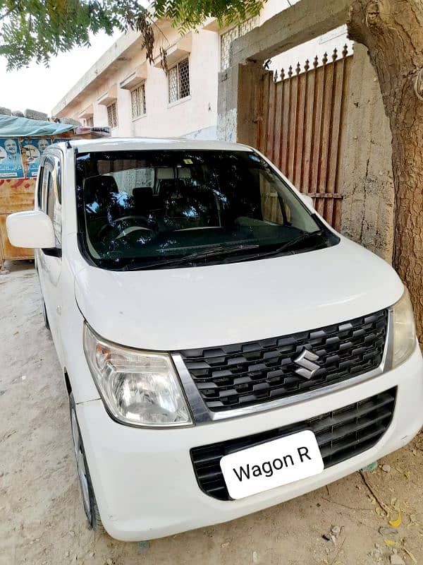 Suzuki Wagon R 2015 1