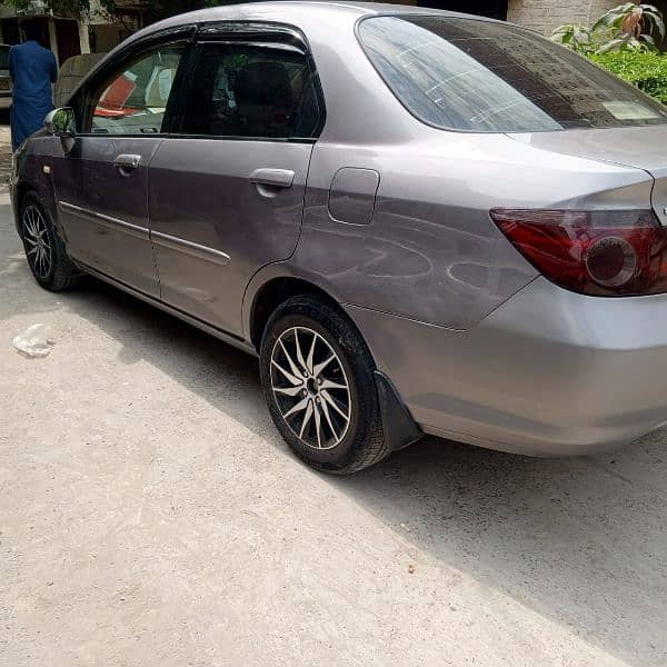 Honda City IDSI 2007 6