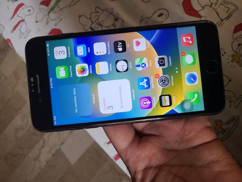 iPhone 8 Plus in Gneuine condition 5