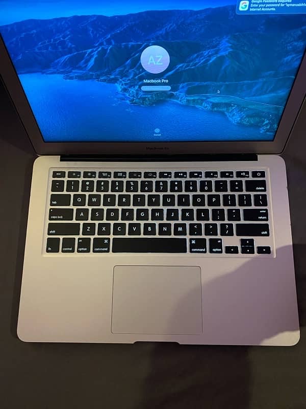 MacBook Air 2017 (13-inch) 3