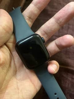 Apple watch SE 2023 100% health 0