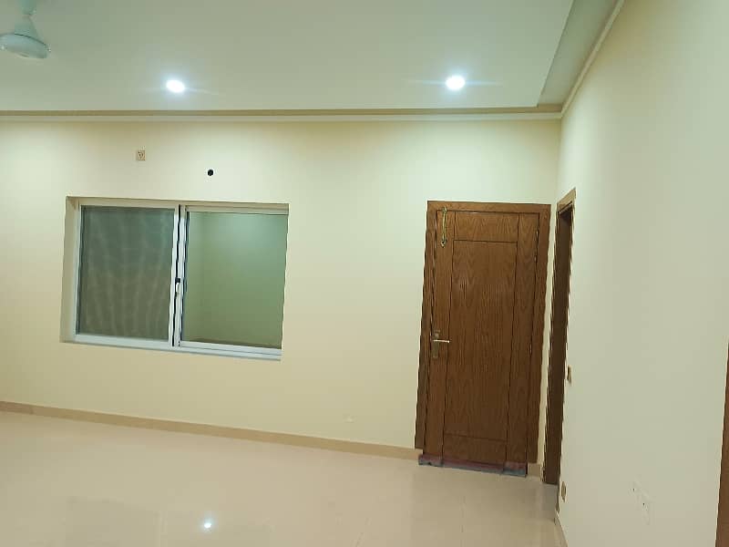 Triple Story 12 Bedroom Attach Washroom House For Rent For Office School Demand 400000 9