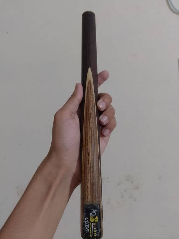 AQ snooker cue 0