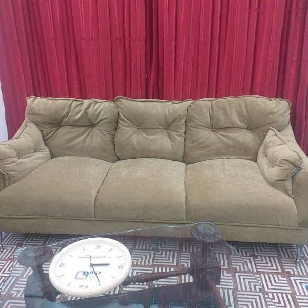 7 seter sofa in good condition for sale 3