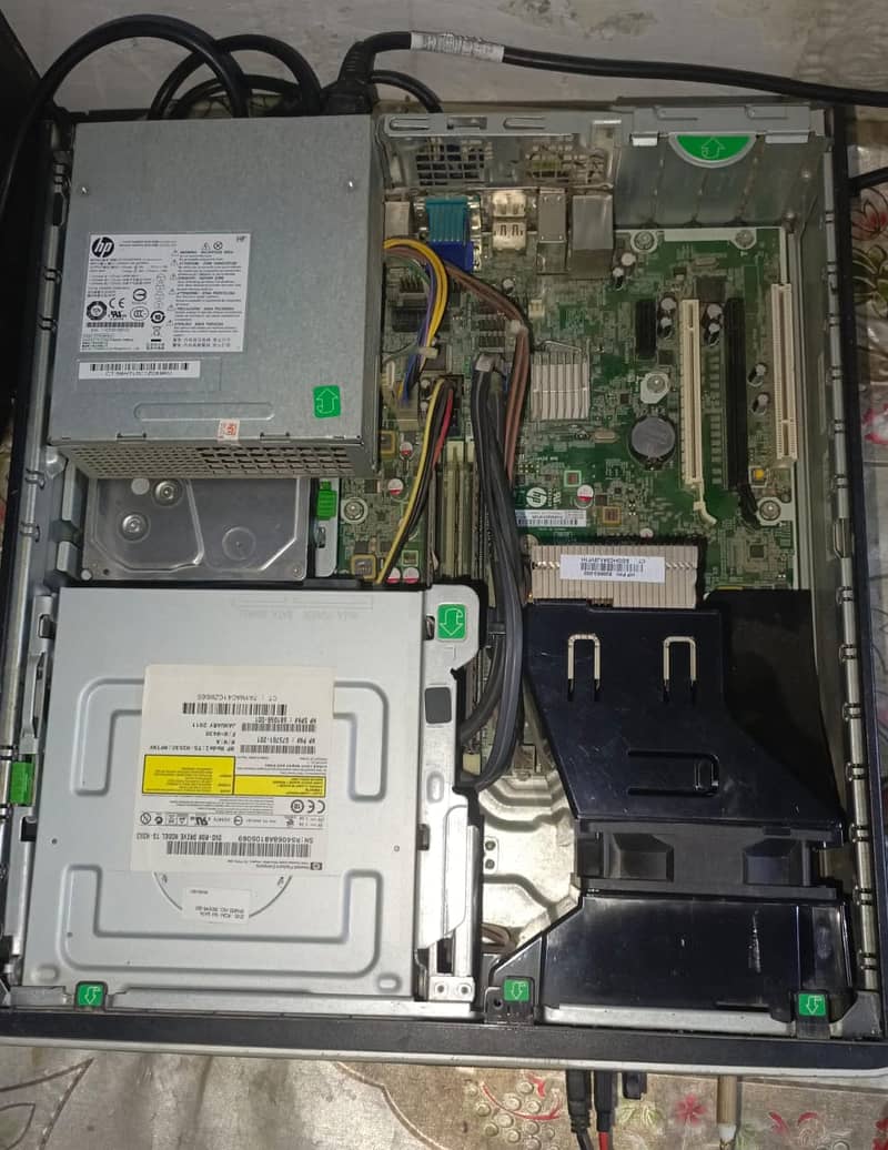 HP AMD A10 Computer + Gaming Disktop For Sale 3