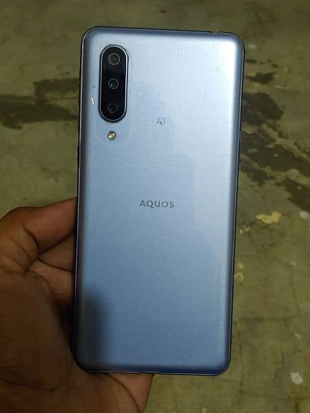 AQUOS ZERO 5G BASIC 6