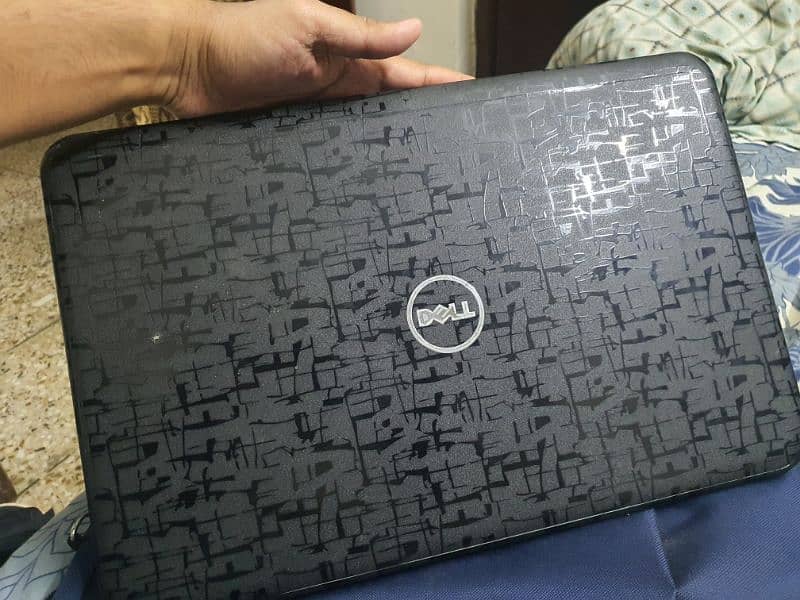 Dell Inspiron 5721 1