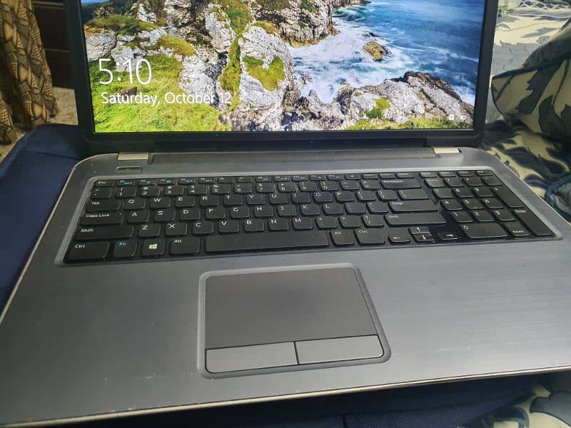 Dell Inspiron 5721 5