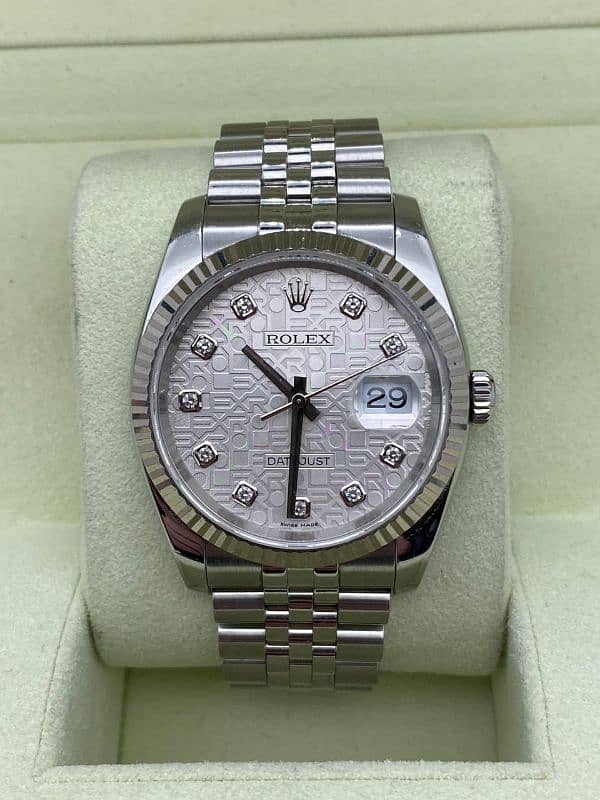 WATCH BUYER / Rolex Datejust Omega Speedmaster Cartier Santos Chopard 2