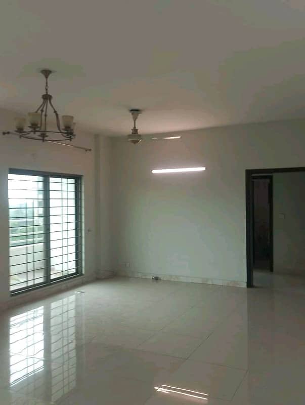 Ground Floor 3 Bed Apartment Available for rent in Askari 11 Lahore 0