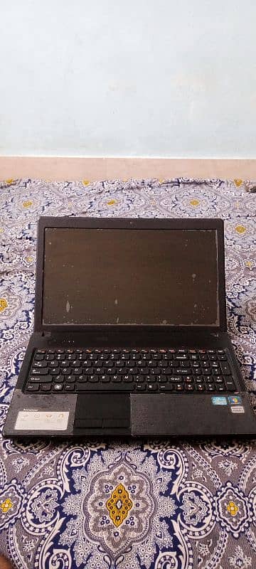 Lenovo G570 10