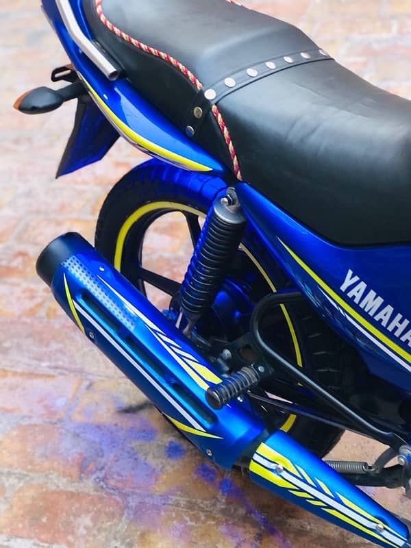 Yamaha YBR G 125cc Blu Beauty 14