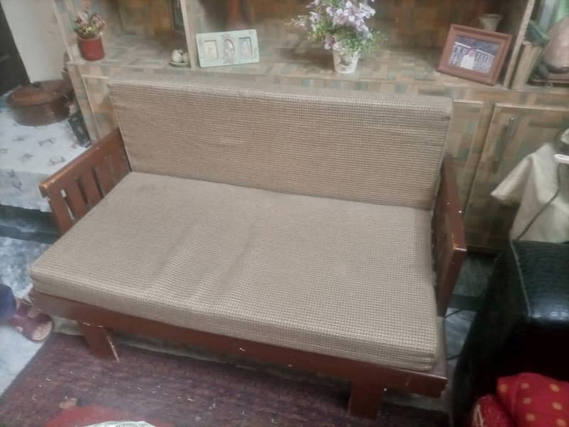 Seven seater neat setty set for sale 2