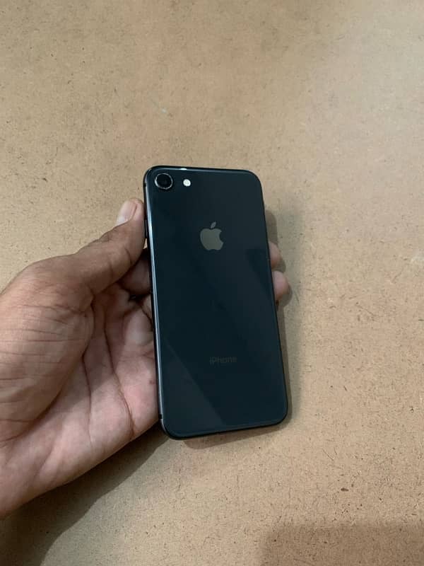 iPhone 8 64gb all sim working like PTA 10