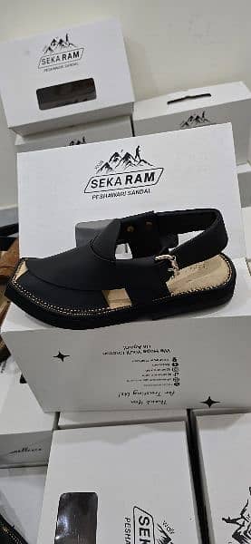 KAPTTAN MATT PESHAWARI CHAPPALS BLACK 4