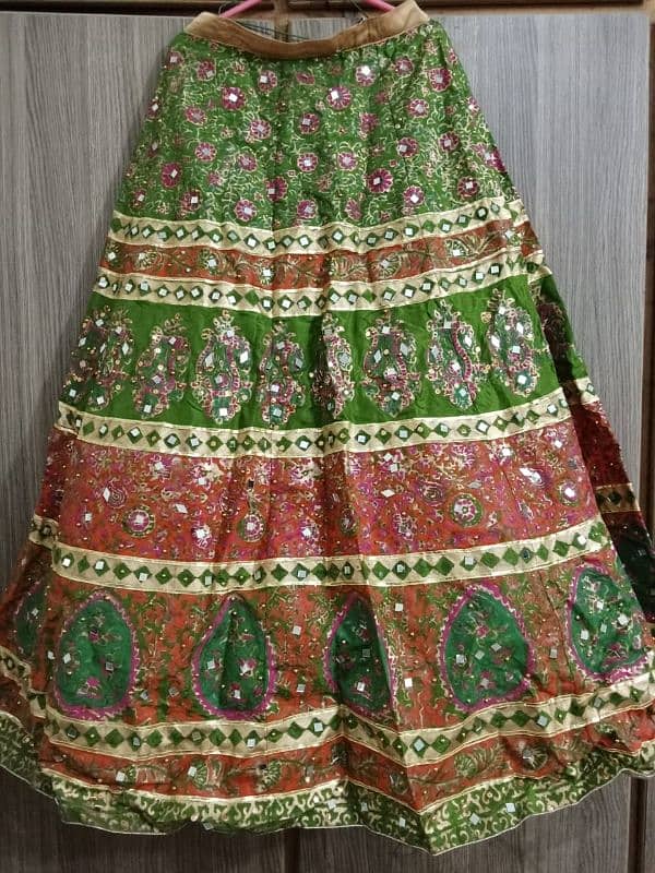 lehanga silk good condition 1