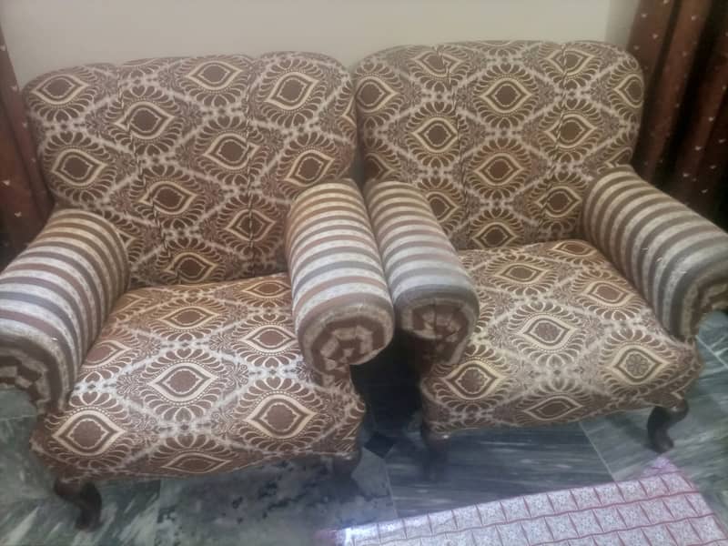 Sofa set 5 seater 6