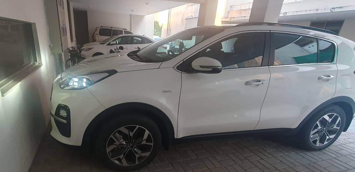 KIA Sportage AWD 2021 0