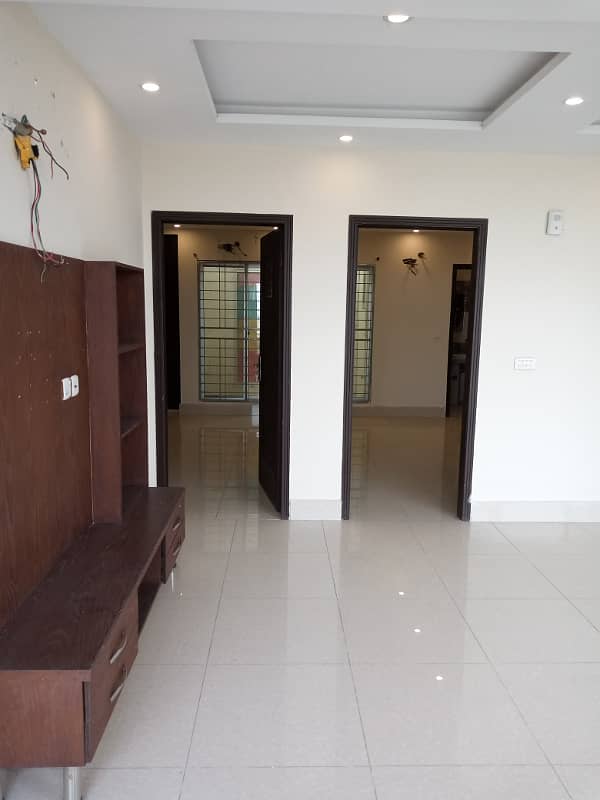 2 Bed Flat For Rent In Sector E Bahria Town Lahore 1