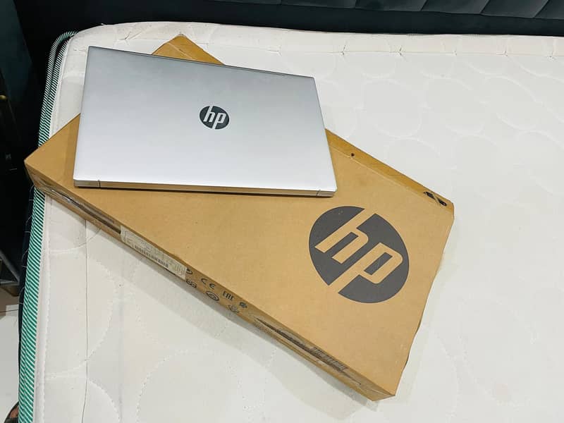 HP Pavilion 11th Gen Core i7 Best Working Laptop : 8