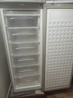 Vertical upright freezer 0