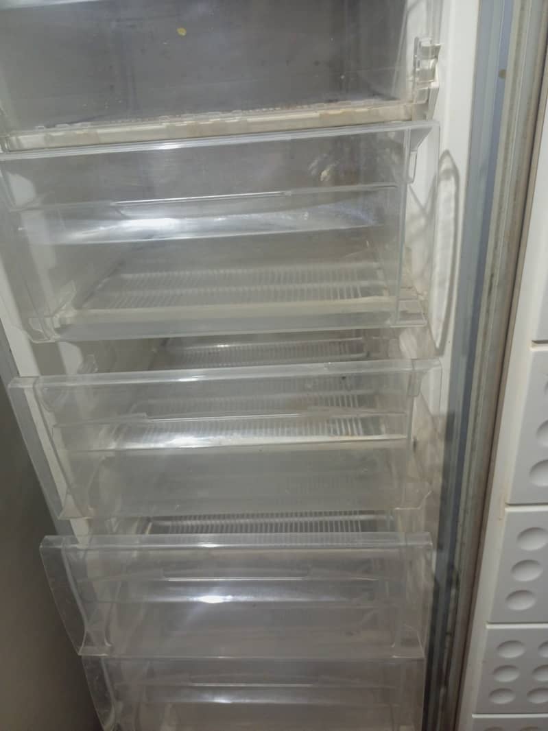 Vertical upright freezer 1