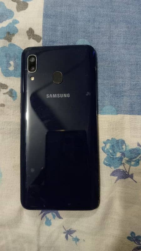 SAMSUNG A20 3 RAM 32GB ROM No Exchange Only Sale 1