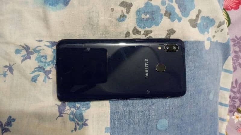 SAMSUNG A20 3 RAM 32GB ROM No Exchange Only Sale 2