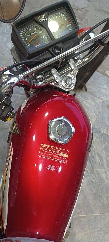 HONDA CG125 2025 NEW MODEL FRESH SERIAL 0/3/3/1/3/8/3/8/2/7/2 WHATSAPP 8