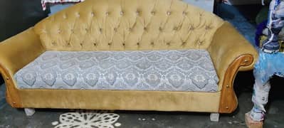 5 seater sofa new condition