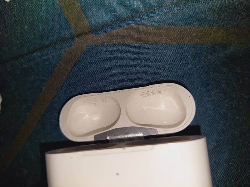 apple airpods pro a2190 emc 3326 orginal USA 0