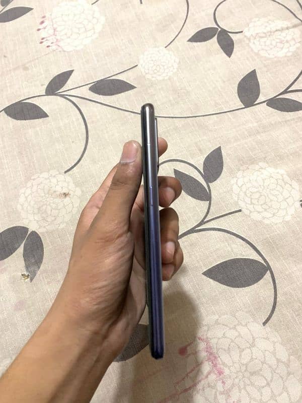 Oppo F19 6/128 finger fail 4