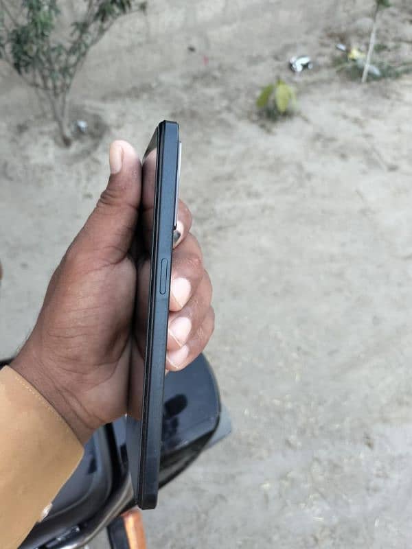 oppo mobail F21 pro 2