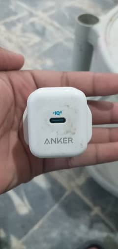 ANKER 20 WATT TYPE C FAST CHARGER