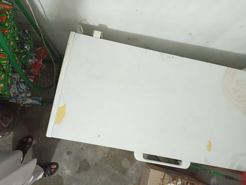 D freezer  Good condition 0