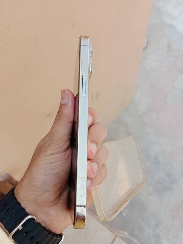 iphone 13 pro max non pta but sim working lifetime 3