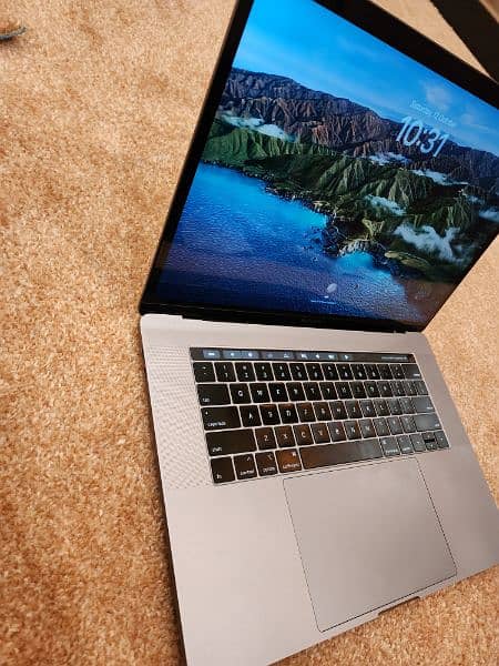 Macbook pro 2018-19 model 5