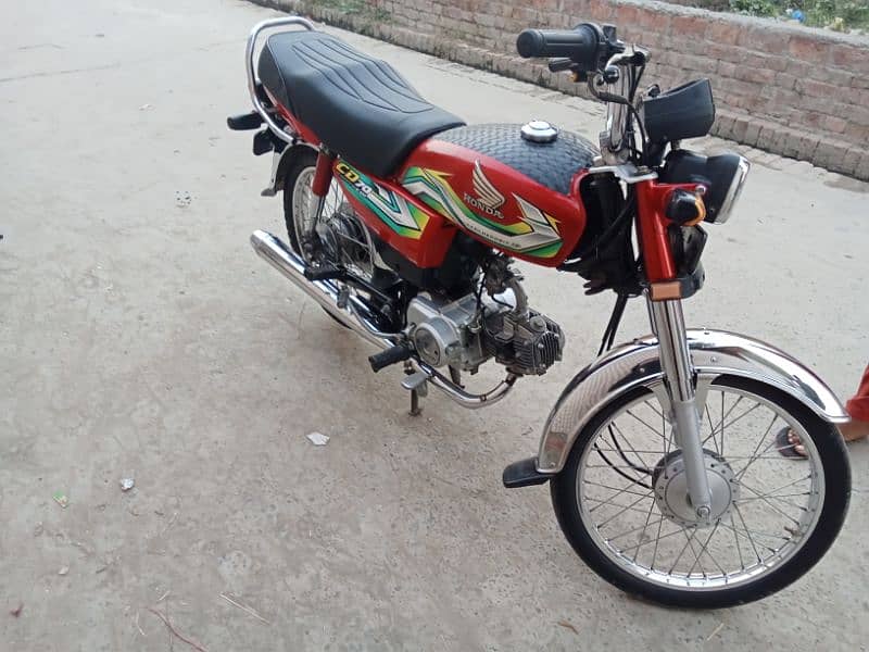 bilkul new bike 1 hend use 4