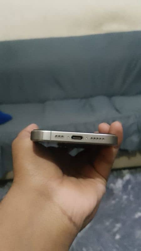 iphone 15 pro natural titanium non pta 5