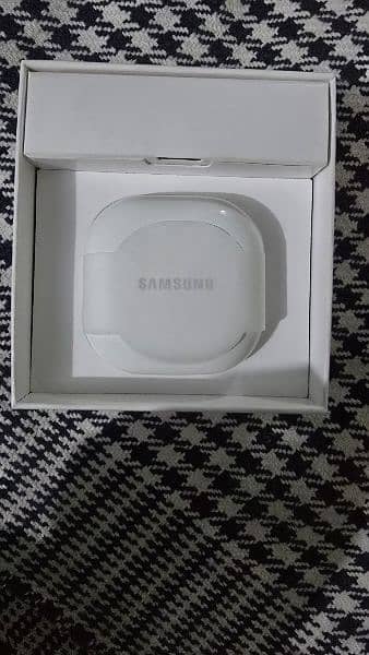 samsung galaxy buds fe 2