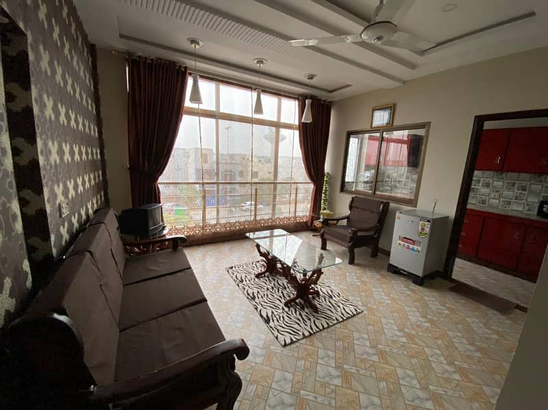 1 BED FURNISHED 625 sqft AA Block Bahria Town Lahore Available for Rent 6