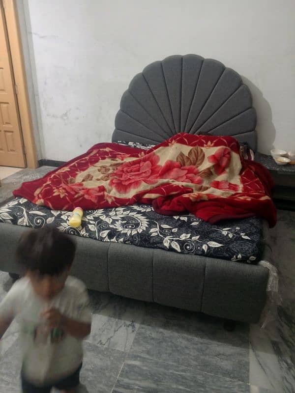 new bed 2 mah phly lia with metres sale move to dubai 4