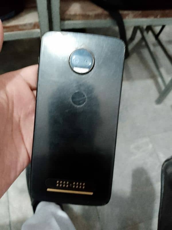 Motorola z2 force 0