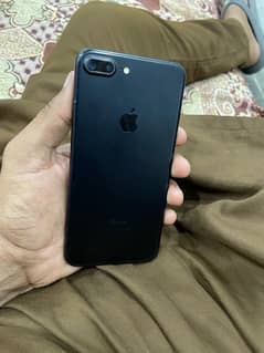 I phone 7 plus 128 gb pta proved