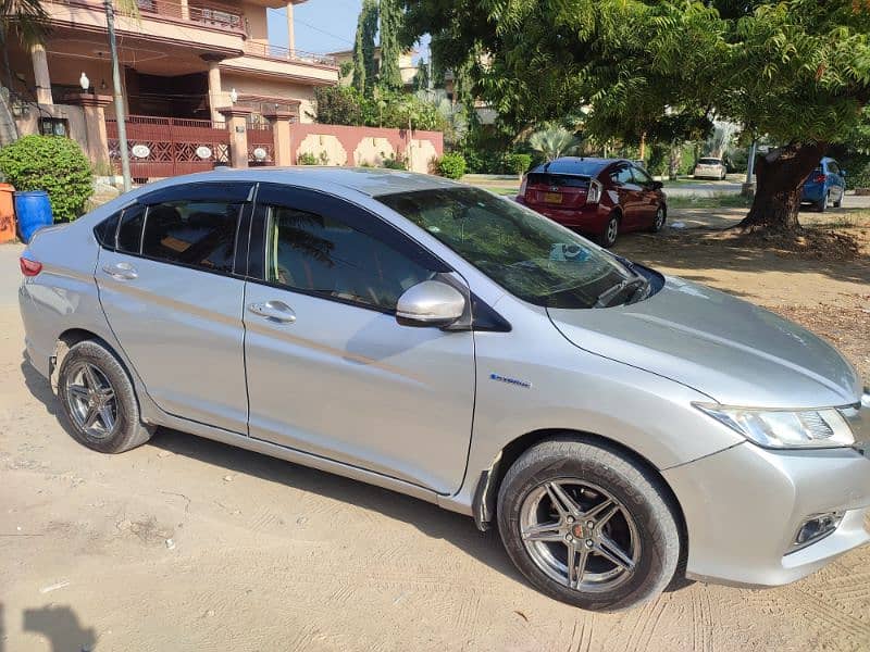 Honda Grace Hybrid 2015 2