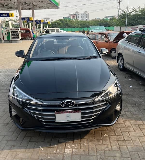 Hyundai Elantra 2022 7